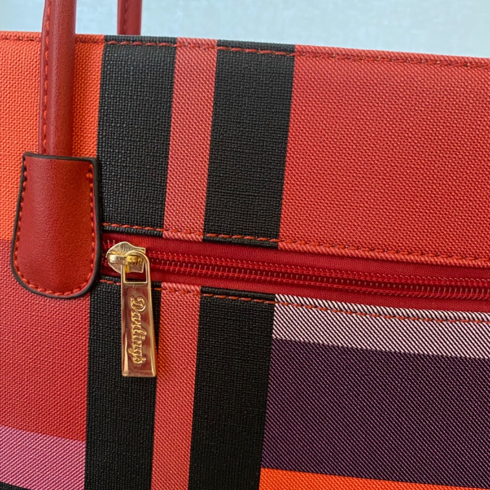 Ladies Handbag - Picture 3 of 4